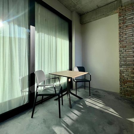 Concept14/16 Hotel Tbilisi ภายนอก รูปภาพ