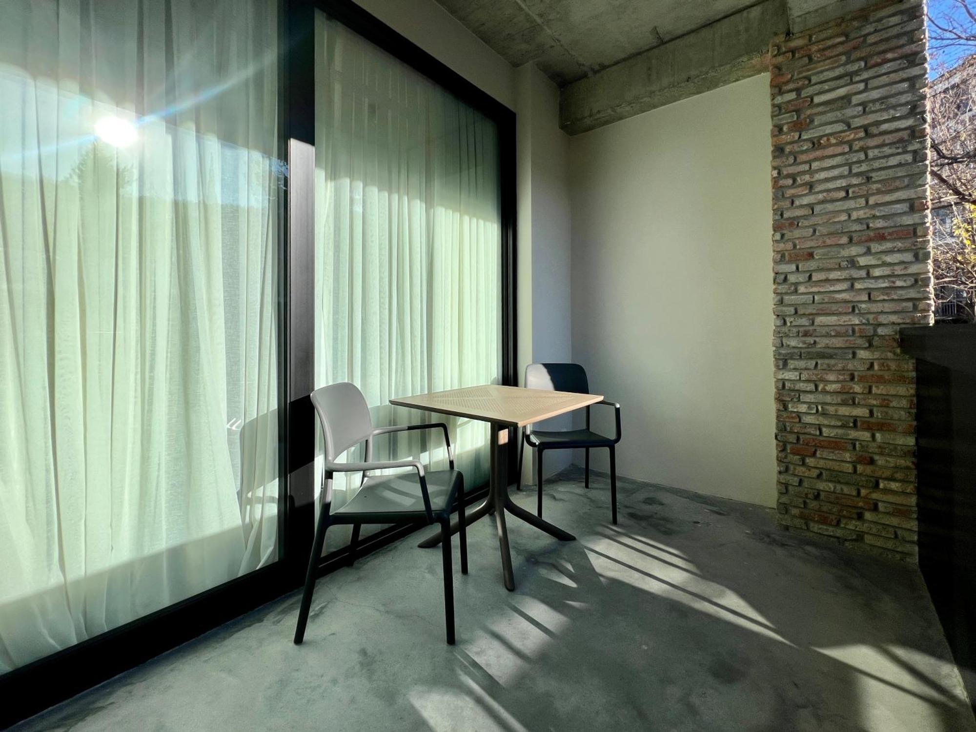 Concept14/16 Hotel Tbilisi ภายนอก รูปภาพ